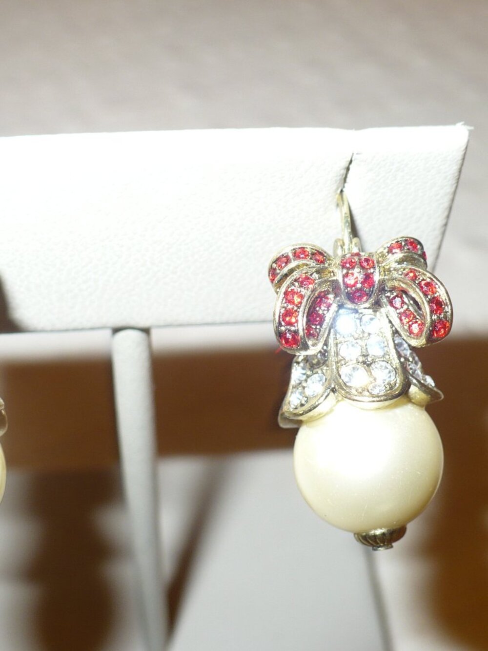 HEIDI DAUS BOW WREATH EARRINGS